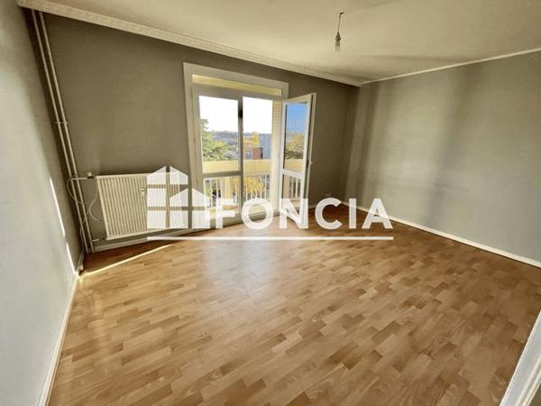 Location Appartement 4 pièces 72 m² - AVENUE DE VERDUN Valence 26000