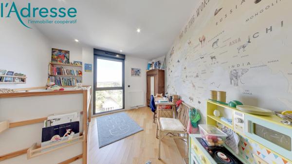 Appartement Noisy Le Grand 4 pièce(s) 82 m2