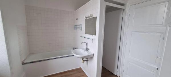Appartement à louer à Privas (07000)