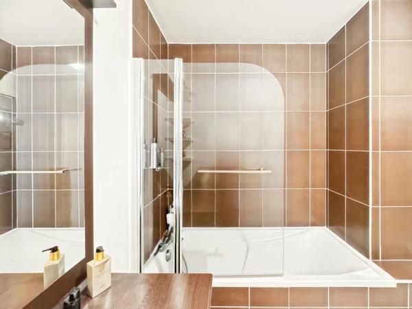 ANGERS Hyper centre T3 73 m2 avec Loggia, ascenseur et parking en résidence de standing