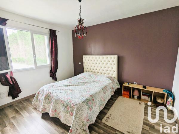 Maison 5 pièces de 85 m² à Carbon-Blanc (33560)