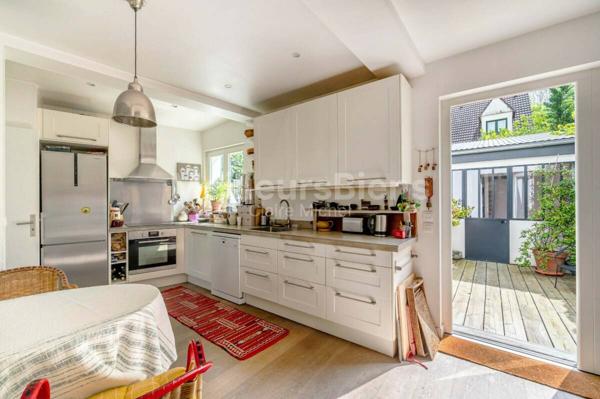 Charmante maison 1920 rénovée 125m2 4 chambres calme et jardin