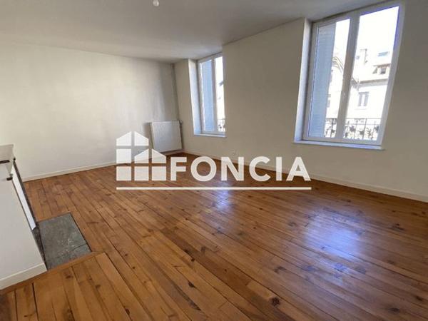 Location Appartement 4 pièces 98.2 m² - 11 BOULEVARD FLEURY Clermont-ferrand 63000