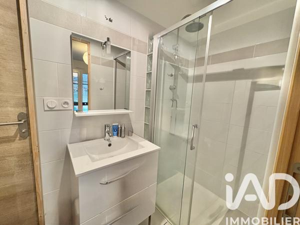 Maison à vendre 5 pièces 145 m² Nîmes-Saint-Césaire