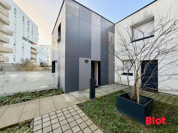 Appartement 4 pièce(s)