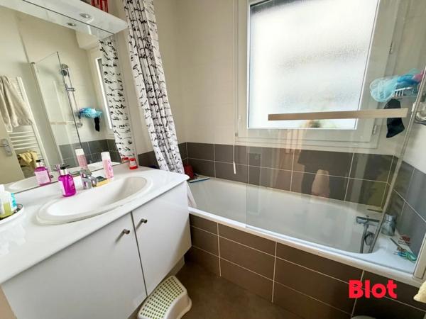 Appartement 4 pièce(s)