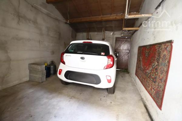 VENDU une maison de 104m² avec un jardin, une terrasse et un garage.
