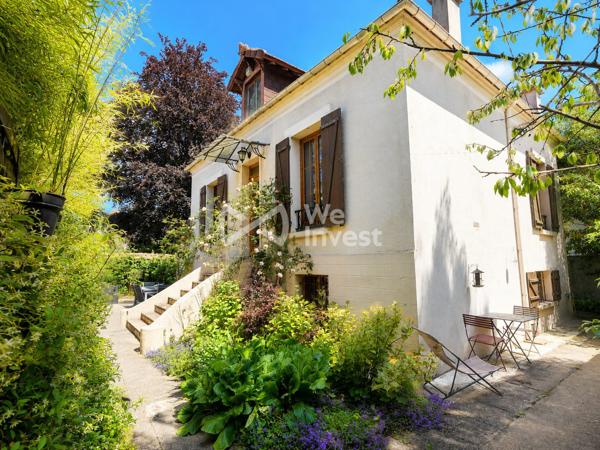 Maison individuelle non mitoyenne avec 3 chambres, terrasse et garage