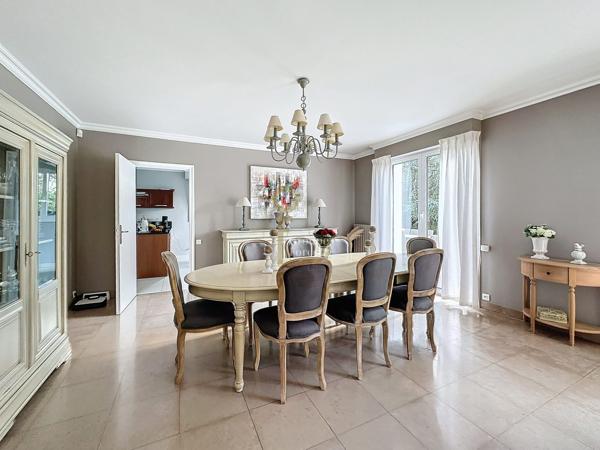 Maison d’exception 7 pièces - 212 m² habitables - Parcelle de 1 700 m²