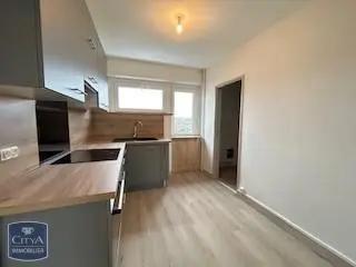 Appartement à louer 4 pièces 76.53m²