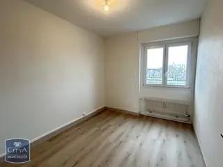 Appartement à louer 4 pièces 76.53m²