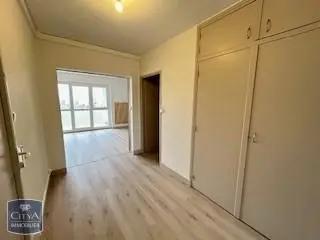 Appartement à louer 4 pièces 76.53m²