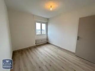 Appartement à louer 4 pièces 76.53m²