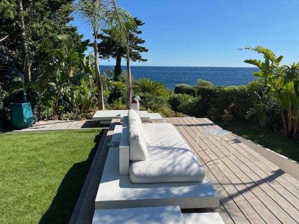 Duplex pieds dans l'eau à Anthéor