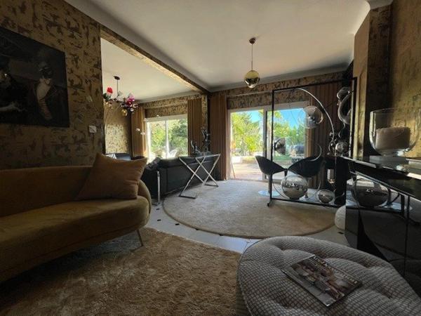 Duplex pieds dans l'eau à Anthéor