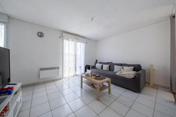 Appartement à vendre 2 pièces 38m² Saint-Lys (31470)