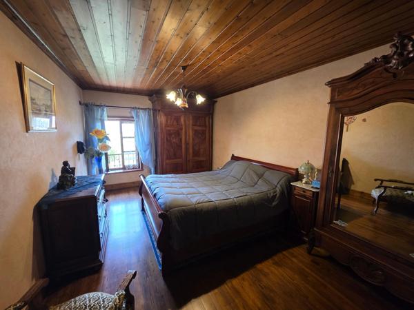 Exclusivité Les Avenières. Maison + dépendance