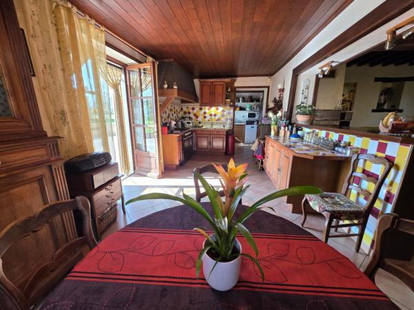 Exclusivité Les Avenières. Maison + dépendance