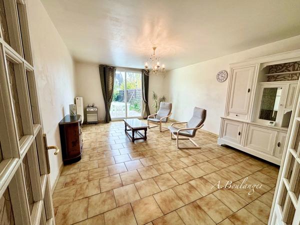 Maison à vendre 5 pièces MOISSY CRAMAYEL (77)