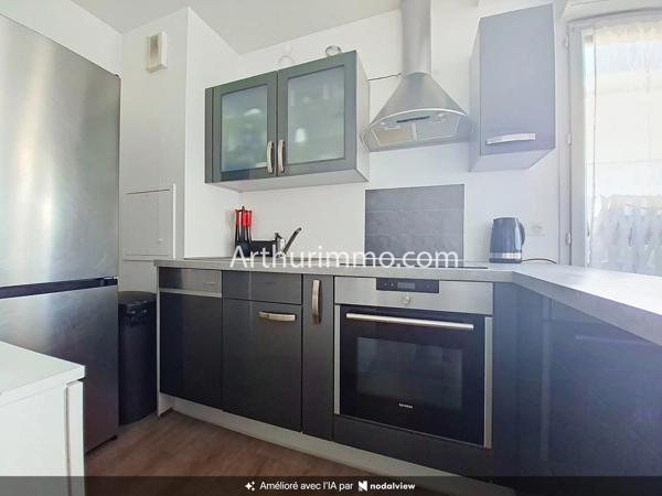 Vente                                                      Appartement
                        
                     3 pièces                      59 m2                     à Limeil-Brévannes