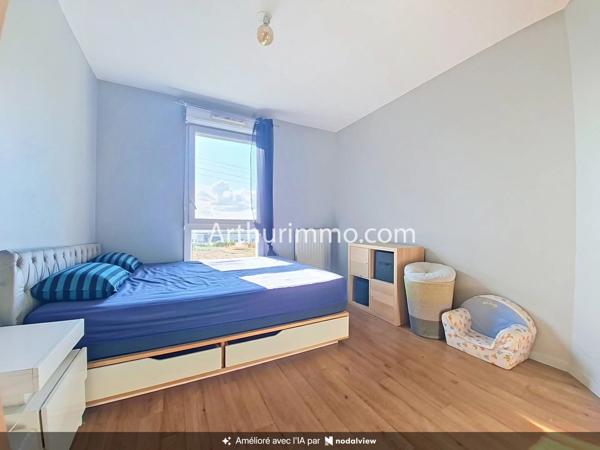 Vente                                                      Appartement
                        
                     3 pièces                      59 m2                     à Limeil-Brévannes