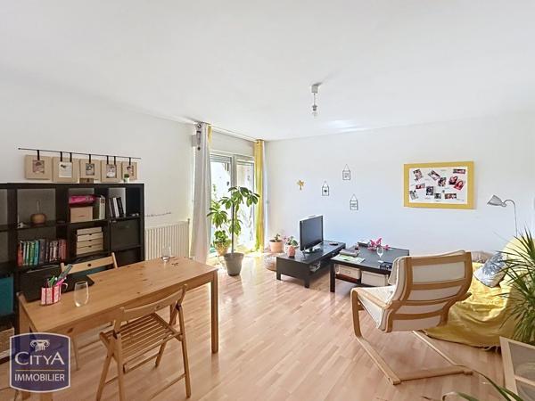 Appartement à vendre 3 pièces 72m² Beauvais (60000)