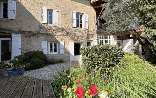 Maison à vendre    5 pièces • 170 m2 Génissieux