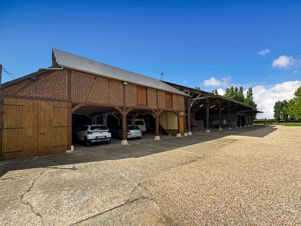 CORPS DE FERME secteur LYONS LA FORET
