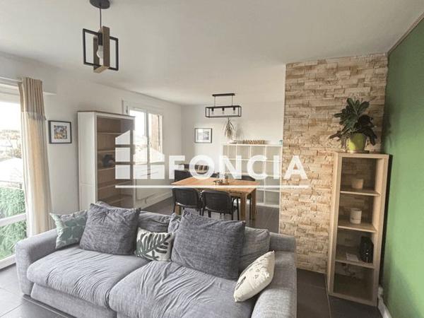 Location Appartement meublé 4 pièces 82.05 m² - RESIDENCE LES VERGERS, 8 RUE DOCTEUR ROUX Eysines 33310