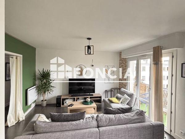 Location Appartement meublé 4 pièces 82.05 m² - RESIDENCE LES VERGERS, 8 RUE DOCTEUR ROUX Eysines 33310