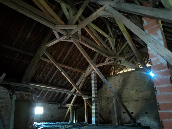 Jolie maison de maître rénovée à CHAMBLAY ( JURA)