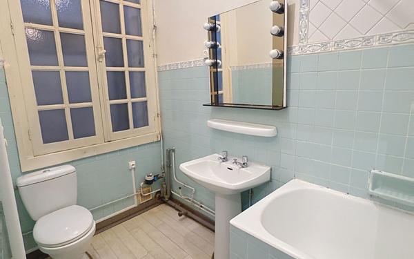 Appartement à vendre    2 pièces • 48,49 m2 Pau