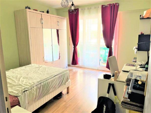 Appartement à MENTON (06500)