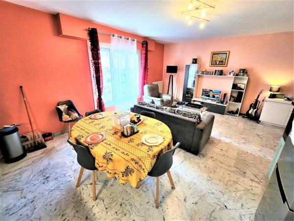 Appartement à MENTON (06500)