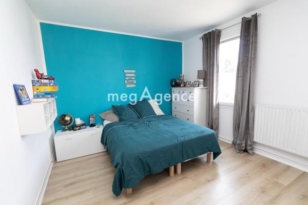 Maison à DEVILLE-LES-ROUEN, 76250 - 8 pièces 221m²