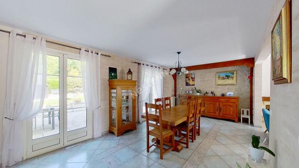 Maison Marines 8 pièces - 197m²