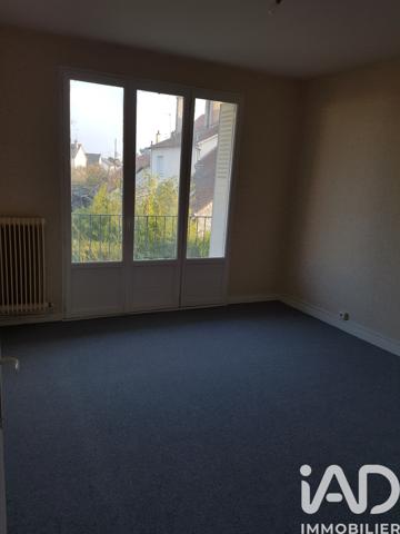 Location maison 6 pièces 127 m² Saint-Avertin