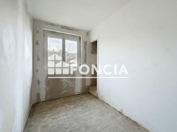 À vendre Maison 4 pièces 65 m² - Saint-sulpice-laurière 87370