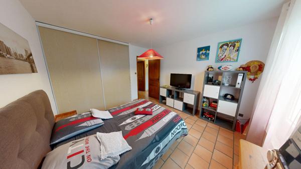 Maison plain pied à Pennautier avec Piscine et garage