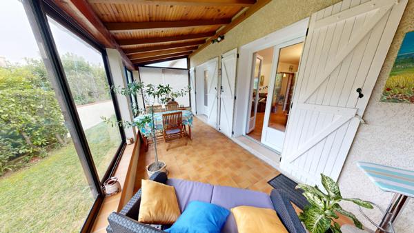 Maison plain pied à Pennautier avec Piscine et garage