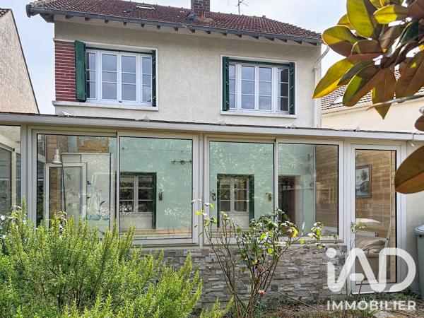 Maison à vendre 6 pièces 148,4 m² Sainte-Geneviève-des-Bois