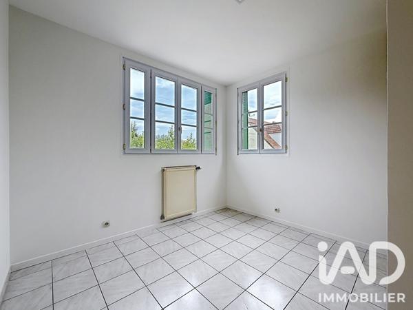 Maison à vendre 6 pièces 148,4 m² Sainte-Geneviève-des-Bois