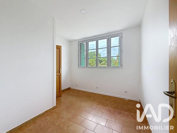 Maison à vendre 6 pièces 148,4 m² Sainte-Geneviève-des-Bois