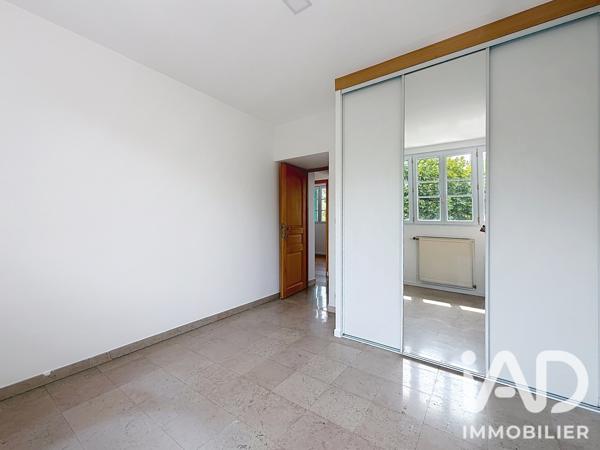 Maison à vendre 6 pièces 148,4 m² Sainte-Geneviève-des-Bois