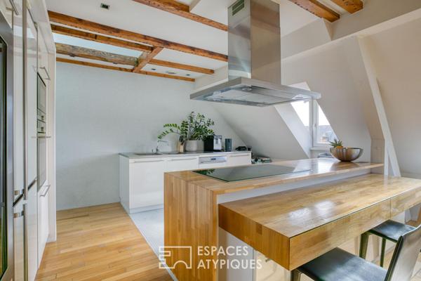 Duplex d’exception sous les toits avec vue Cathédrale
