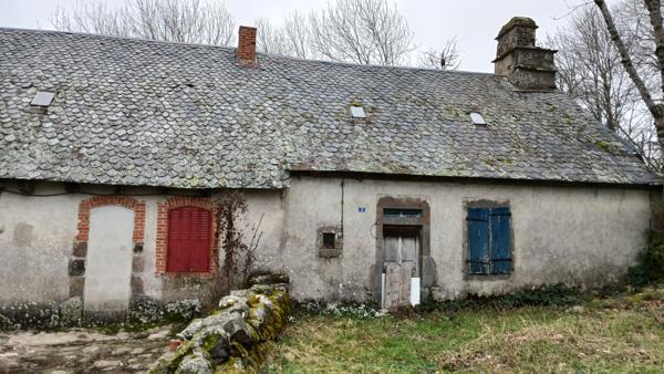 MAISON AUVERGNATE A RENOVER Le Vigean (15200)