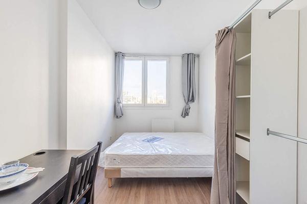 Chambre 1 pièce 9 m2