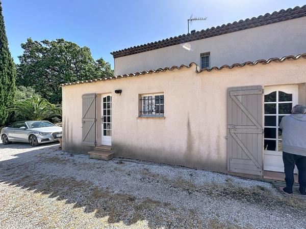 Maison de Maître sur 12000 m2 à Hyères