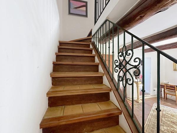 Maison de Maître sur 12000 m2 à Hyères