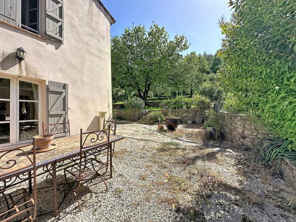 Maison de Maître sur 12000 m2 à Hyères